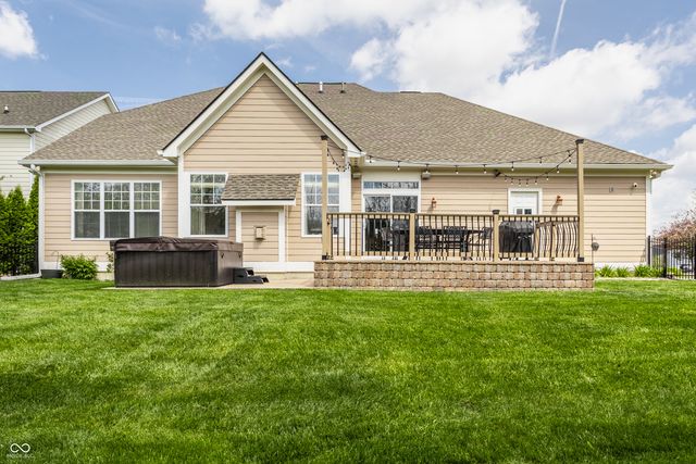 3929 Andretti Drive, Zionsville, IN 46077