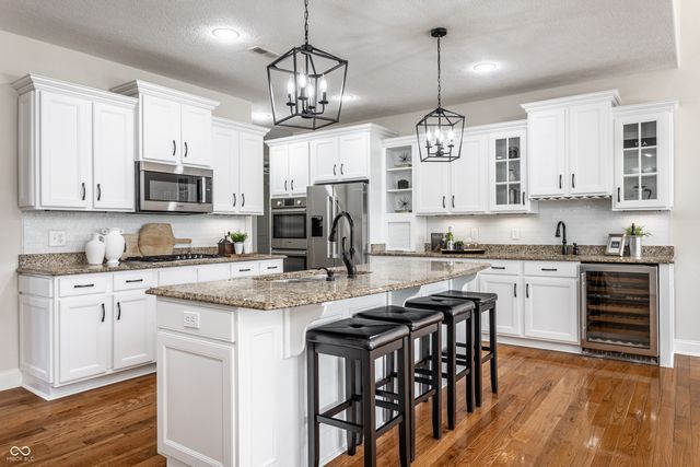 3929 Andretti Drive, Zionsville, IN 46077