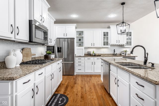 3929 Andretti Drive, Zionsville, IN 46077