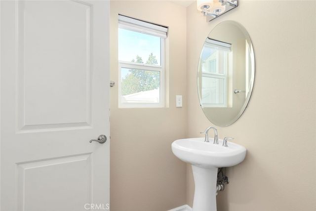 31872 Calle Luz, Temecula, CA 92592