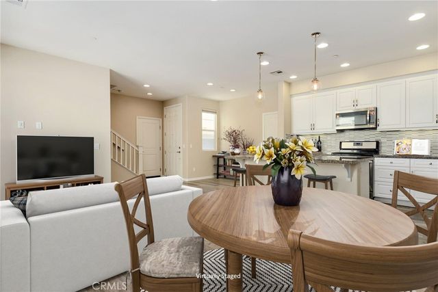 31872 Calle Luz, Temecula, CA 92592