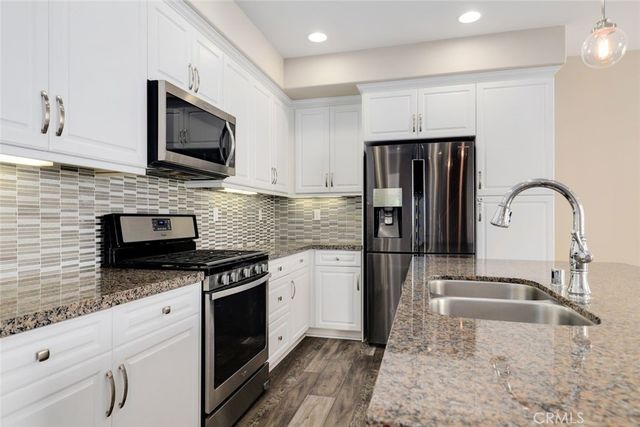 31872 Calle Luz, Temecula, CA 92592