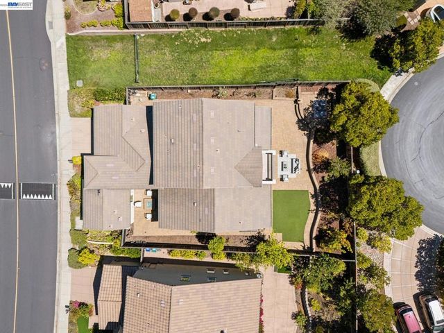 123 Benmore Dr, Hayward, CA 94542