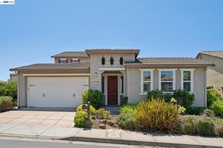 123 Benmore Dr, Hayward, CA 94542
