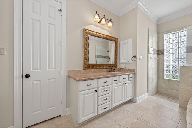 1306 Royal Sands Lane, Kingwood, TX 77345