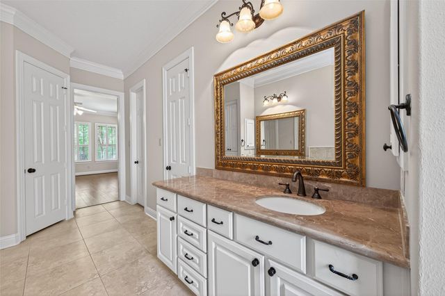 1306 Royal Sands Lane, Kingwood, TX 77345