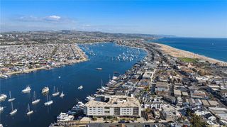 310 Fernando Street 303, Newport Beach, CA 92661