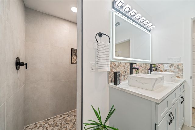 7006 Tree Top Pl, Corpus Christi, TX 78413