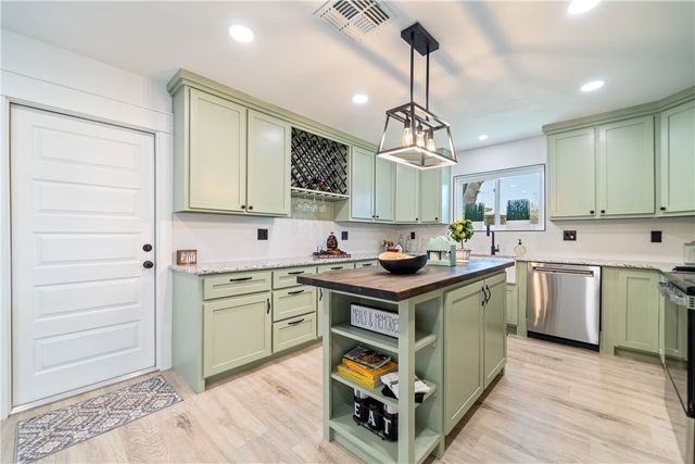 7006 Tree Top Pl, Corpus Christi, TX 78413