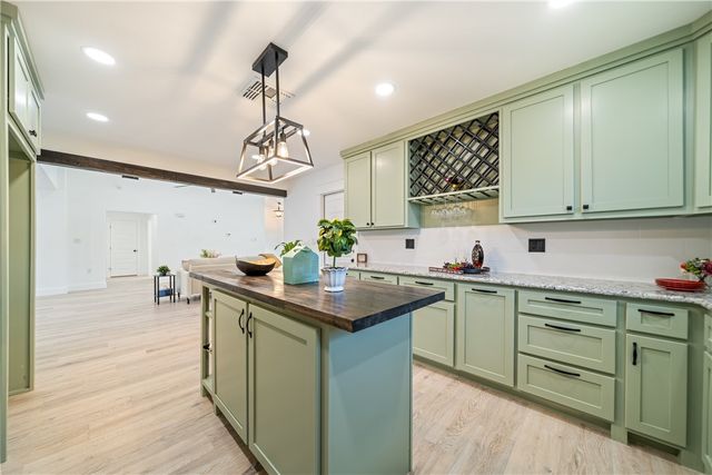 7006 Tree Top Pl, Corpus Christi, TX 78413