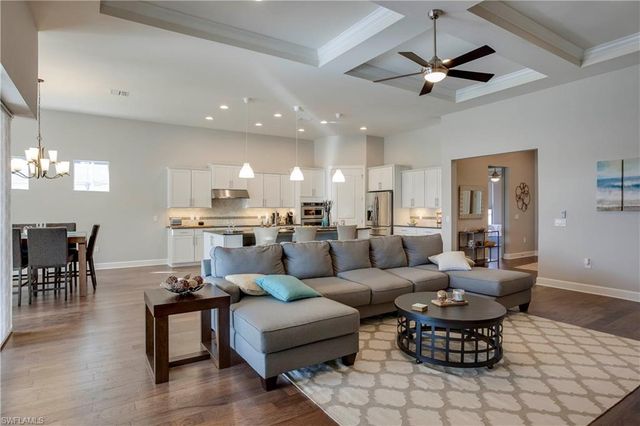 14020 Hawks Eye CT, Estero, FL 33928