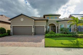 14020 Hawks Eye CT, Estero, FL 33928