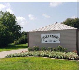 336 Wagon Wheel Trail, West Columbia, TX 77515