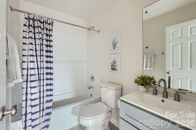 1610 Ct Brooks Circle, Charlotte, NC 28212