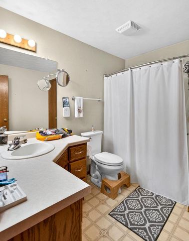 103 E KENNEDY AVENUE, Kimberly, WI 54136