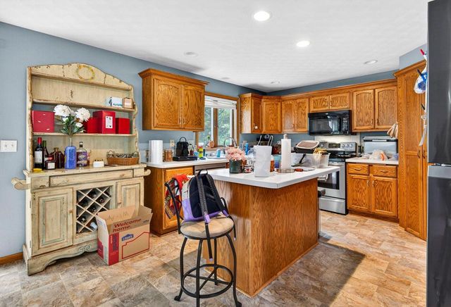 103 E KENNEDY AVENUE, Kimberly, WI 54136