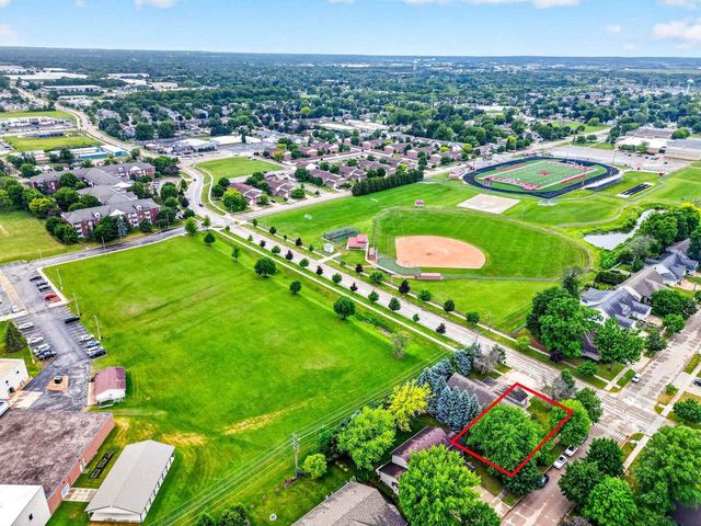 103 E KENNEDY AVENUE, Kimberly, WI 54136