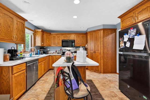 103 E KENNEDY AVENUE, Kimberly, WI 54136