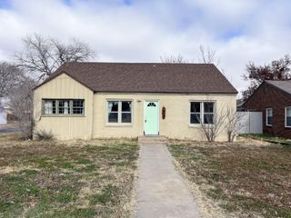 1724 28th Street, Lubbock, TX 79411