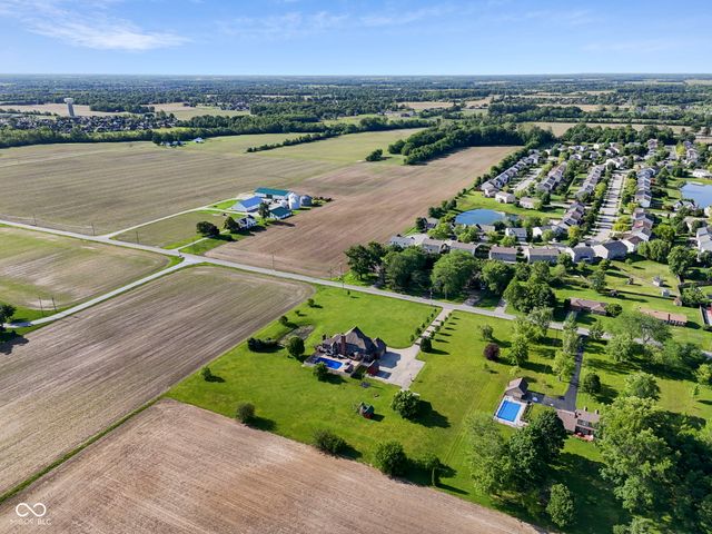 6782 W 200 S, New Palestine, IN 46163