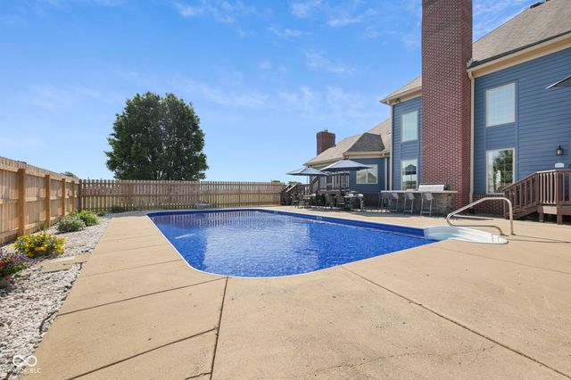 6782 W 200 S, New Palestine, IN 46163