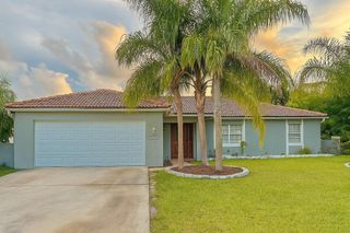 1674 SE North Blackwell Drive N, Port St Lucie, FL 34952