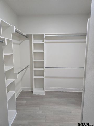 905 Alex Dr, Whitehouse, TX 75791