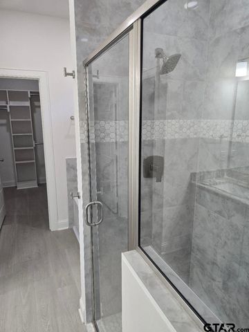 905 Alex Dr, Whitehouse, TX 75791