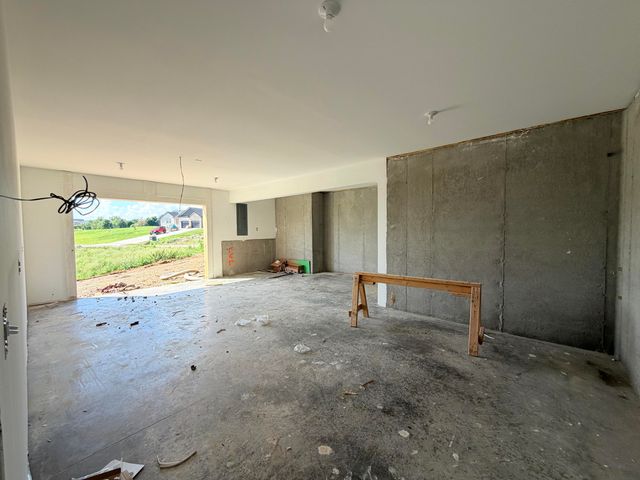 303 WOLVERINE Way, Richmond, KY 40475