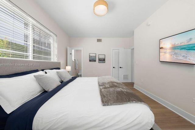1471 Lincoln Terrace 1, Miami Beach, FL 33139