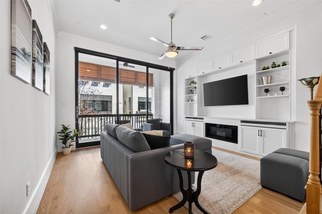 3317 Timbergrove Oaks Street, Houston, TX 77008