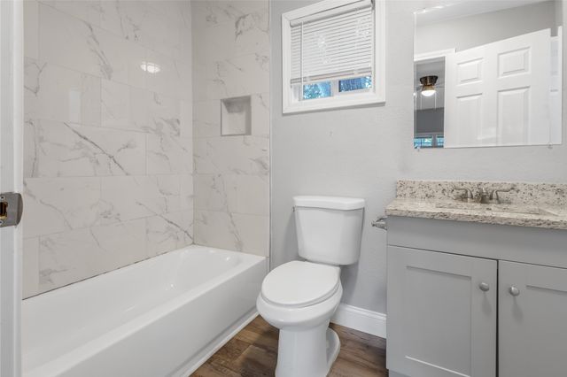 422 Stone Street, Mineola, TX 75773