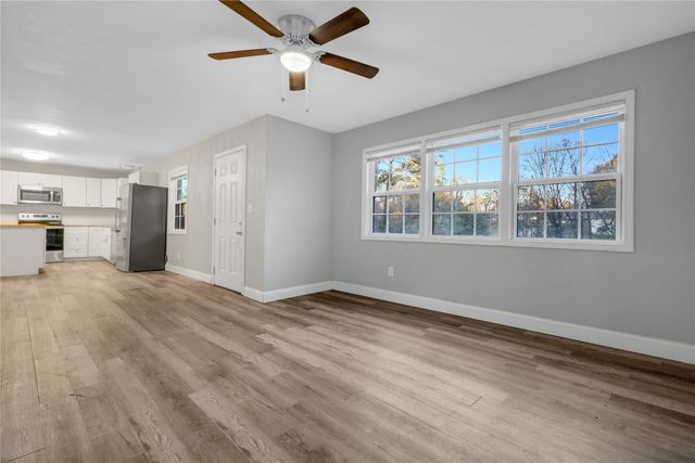 422 Stone Street, Mineola, TX 75773