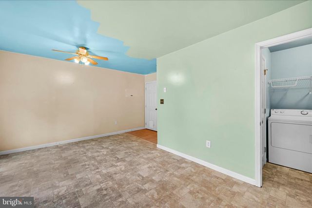 816 ROCKWOOD DR, Elizabethtown, PA 17022