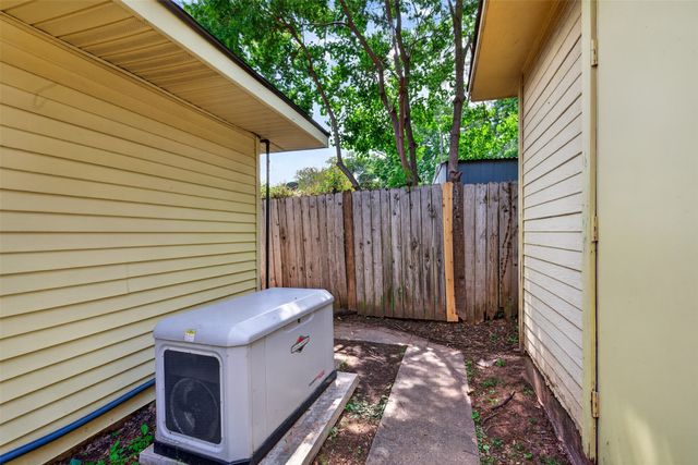 190 Charles Avenue, Shreveport, LA 71105