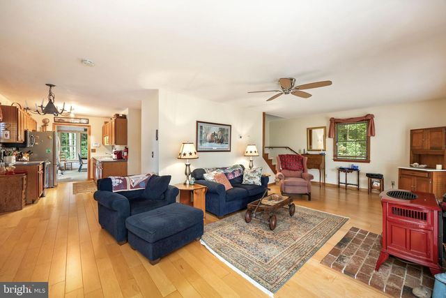 10376 GEORGETOWN RD, Berlin, MD 21811