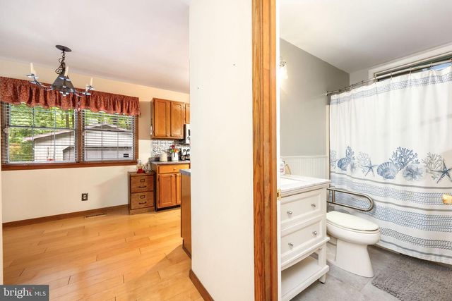 10376 GEORGETOWN RD, Berlin, MD 21811