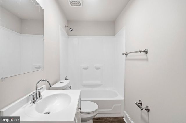 706 N MILTON AVE, Baltimore, MD 21205