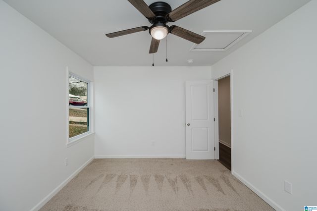 1551 27TH AVENUE N, Hueytown, AL 35023