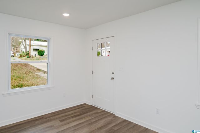 1551 27TH AVENUE N, Hueytown, AL 35023