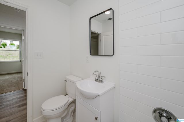 1551 27TH AVENUE N, Hueytown, AL 35023