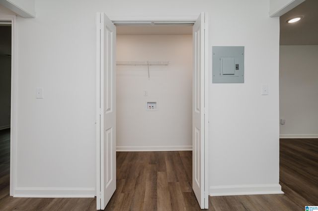 1551 27TH AVENUE N, Hueytown, AL 35023