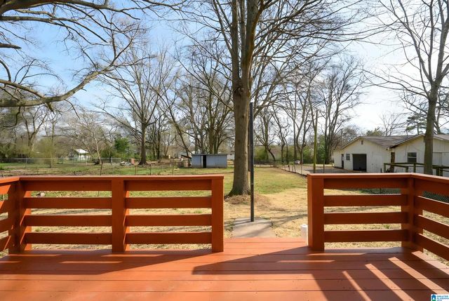 1551 27TH AVENUE N, Hueytown, AL 35023