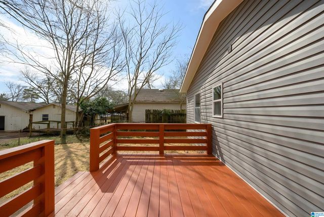 1551 27TH AVENUE N, Hueytown, AL 35023