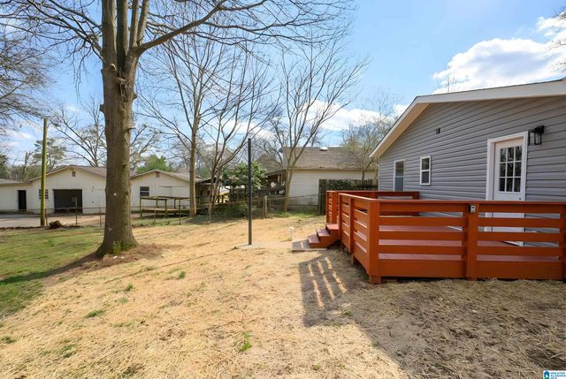 1551 27TH AVENUE N, Hueytown, AL 35023