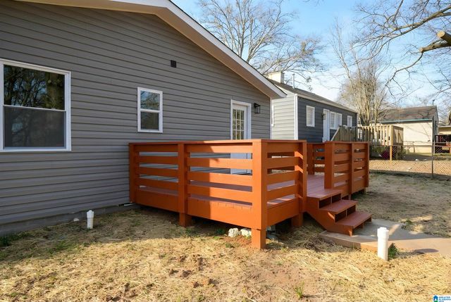 1551 27TH AVENUE N, Hueytown, AL 35023