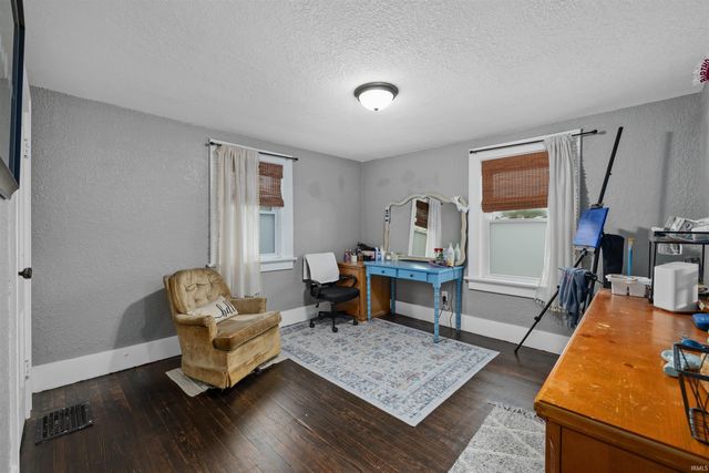 4621 Arlington Avenue, Fort Wayne, IN 46807