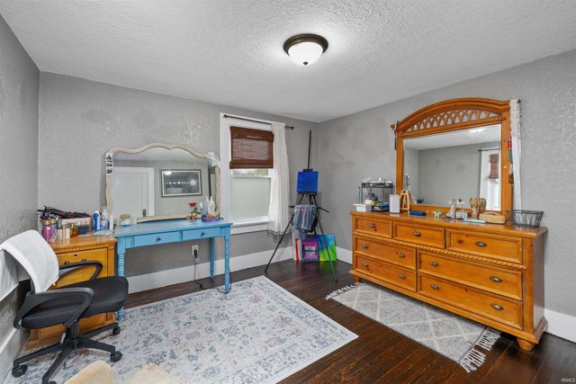 4621 Arlington Avenue, Fort Wayne, IN 46807