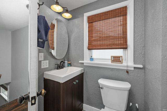 4621 Arlington Avenue, Fort Wayne, IN 46807