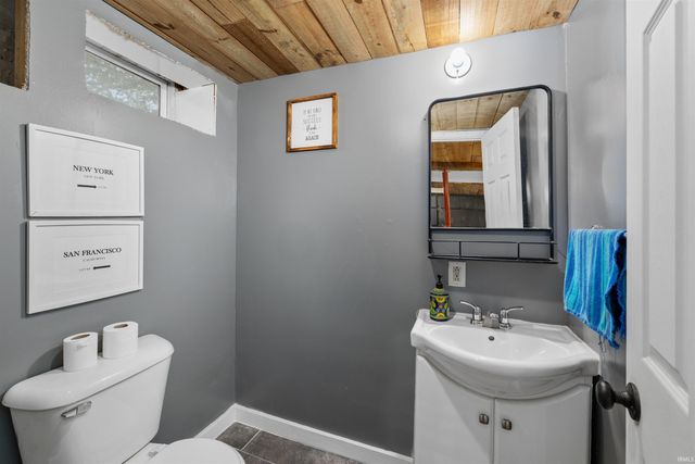 4621 Arlington Avenue, Fort Wayne, IN 46807